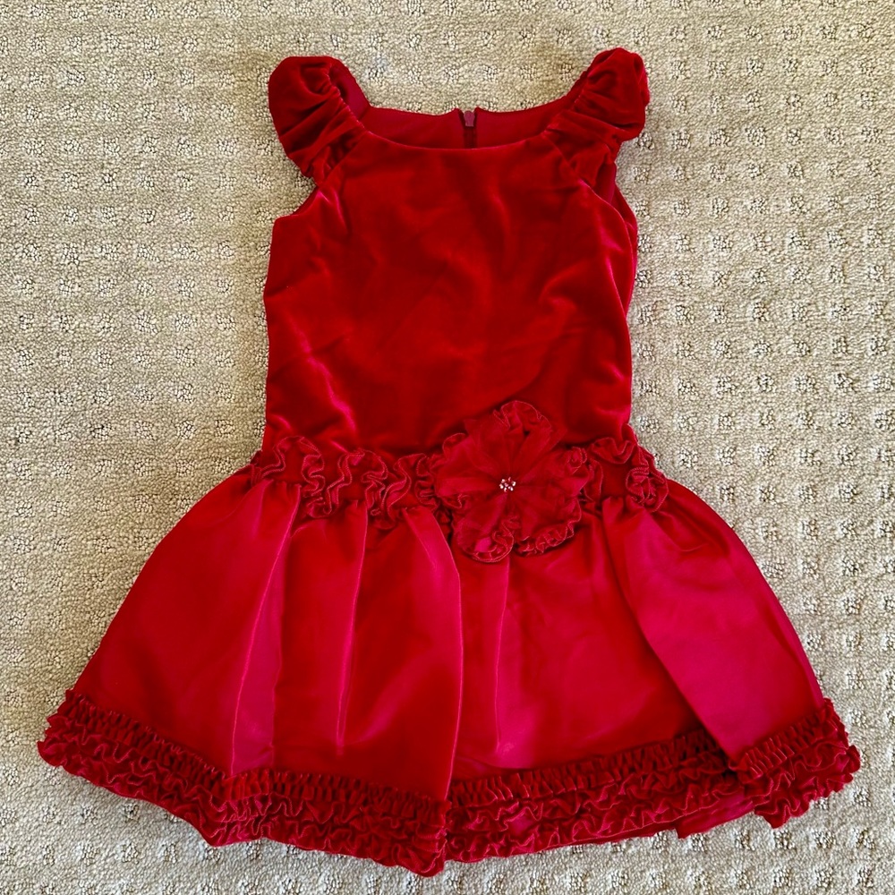 NWT Isobella And Chloe Girls’ Red Velvet And Satin Cap Sleeve Dress, 3T